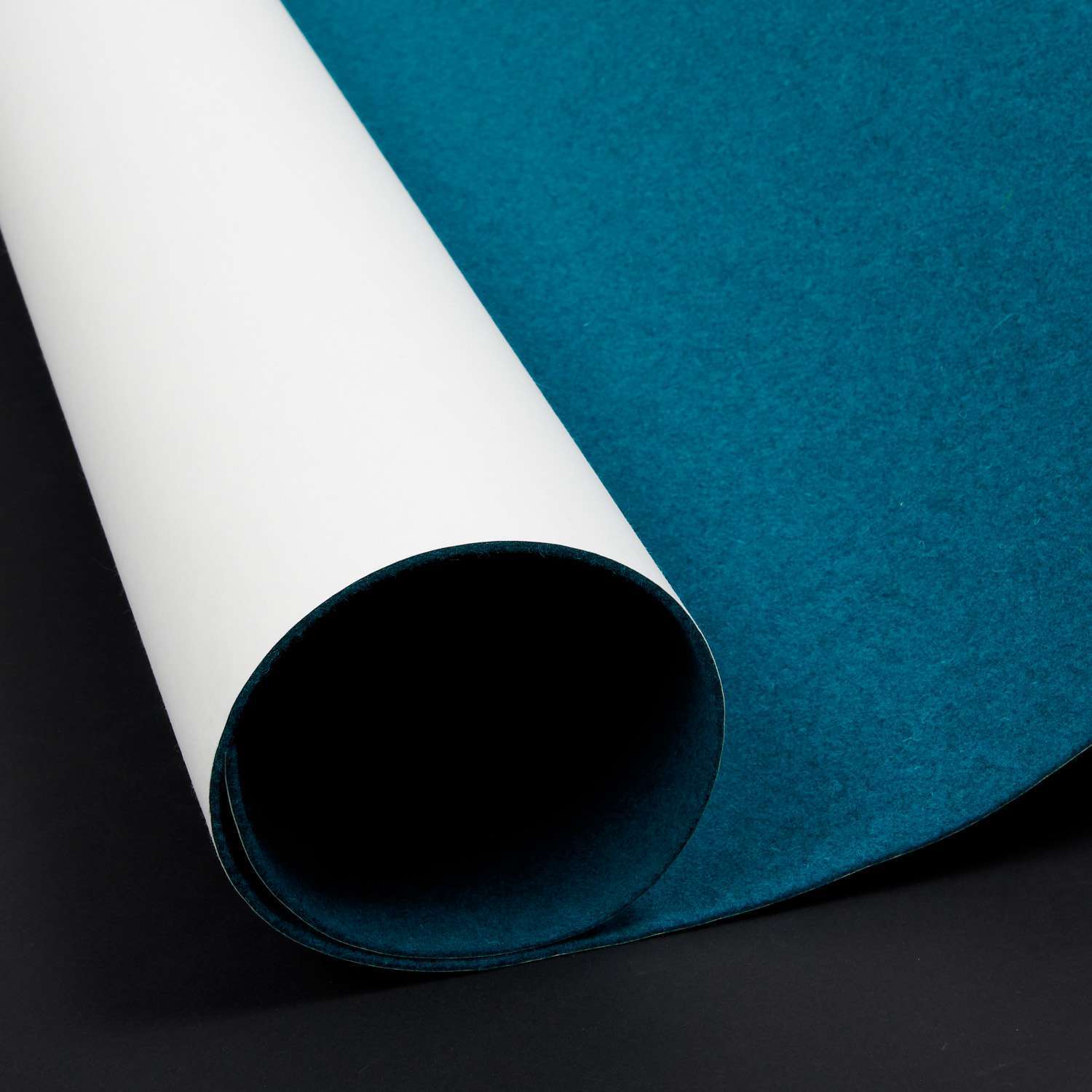 Felt wallcovering_Fresco_Féline